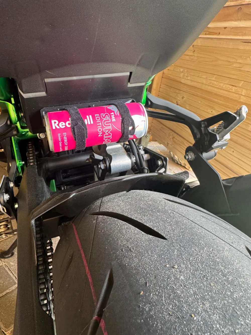Suport Doză pentru Motocicletă – Kawasaki