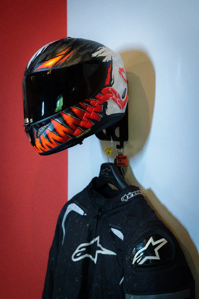 Suport Cască Moto 3D – Helmet Holder